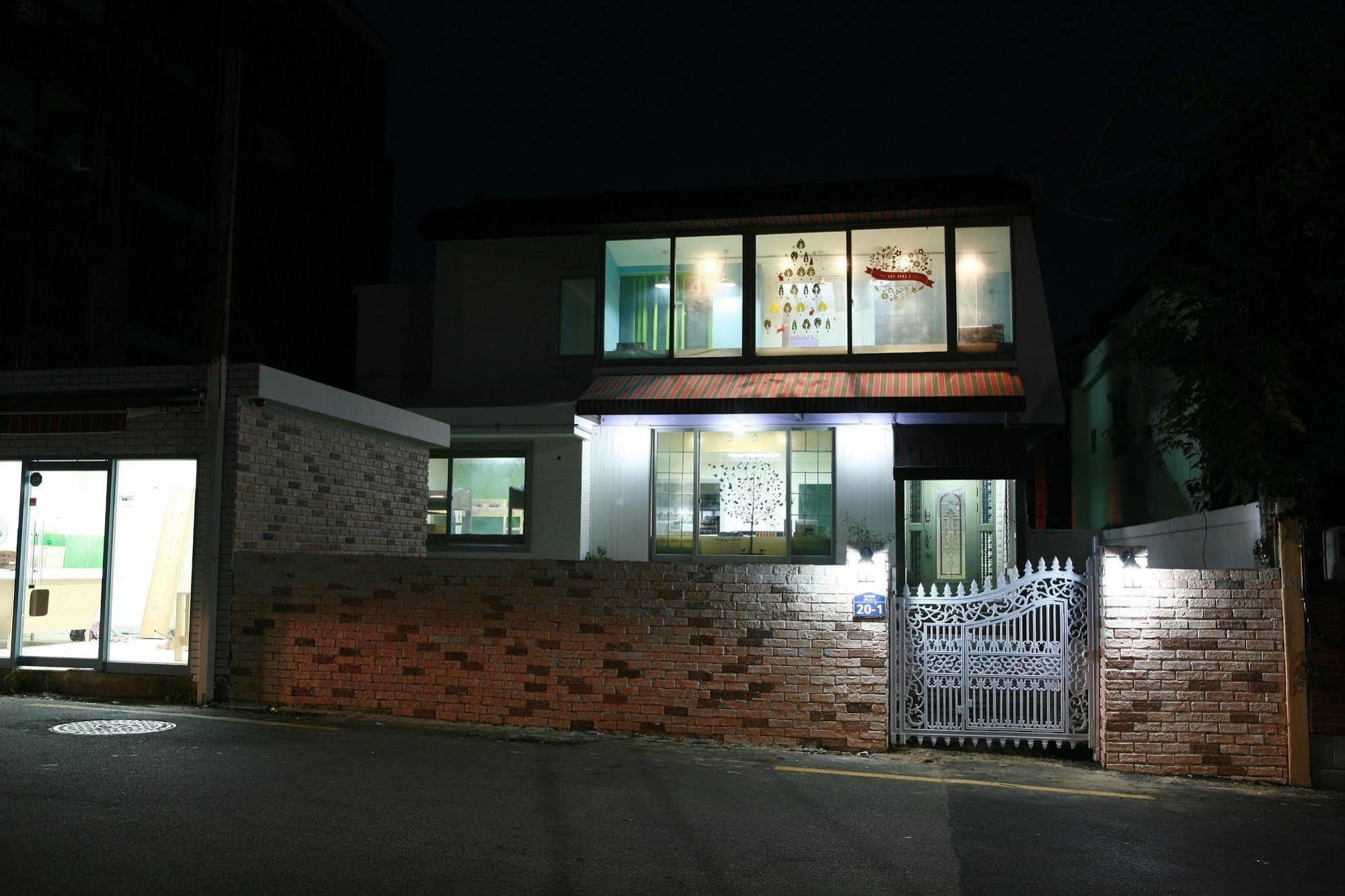 Guesthouse Mate Busan Dış mekan fotoğraf